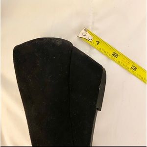 Dream Pairs Suede Wedge Pumps